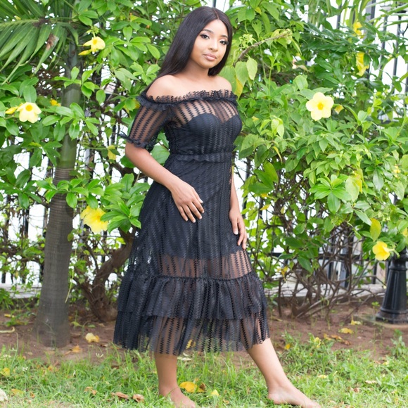 Black  off shoulder mesh lace dress - Picture 4 of 5